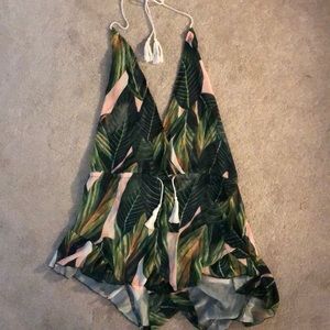 Drawstring backless leaf print beach romper floral